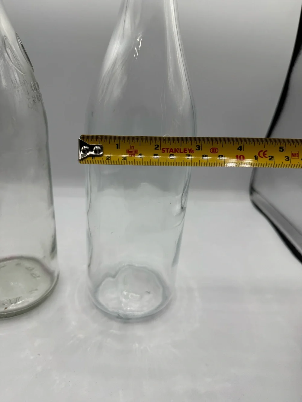 2 Swing Top Glass Bottles, Flip Top Glass Bottle with Airtight Lid-Geyer Freres
